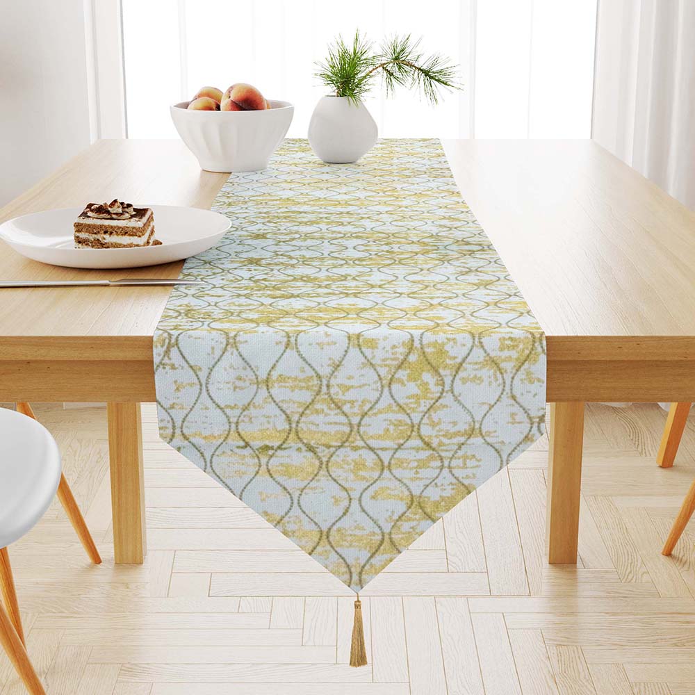 Diamond Shaped Table Runner