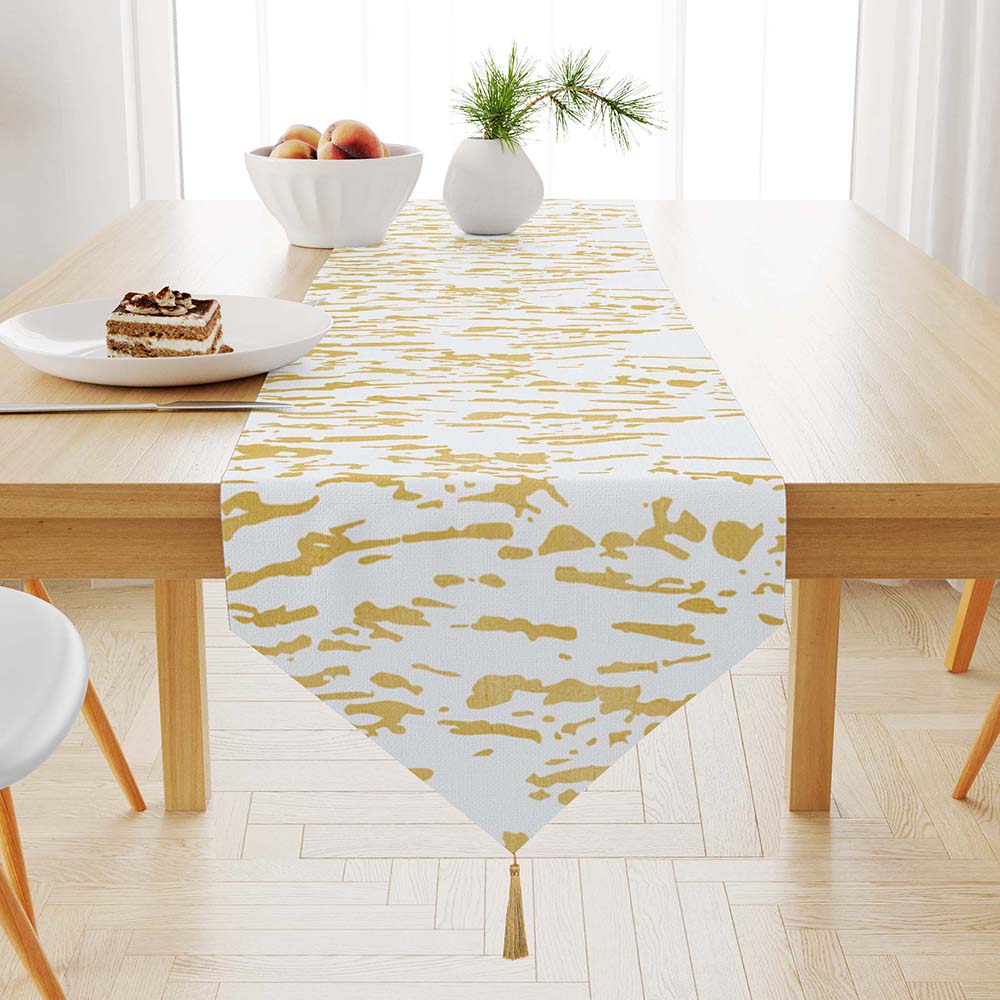 Diamond Shaped Table Runner